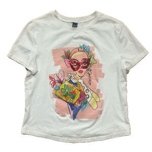 SHEIN Graphic Short Sleeved T-Shirt White Red Sequins Size Medium